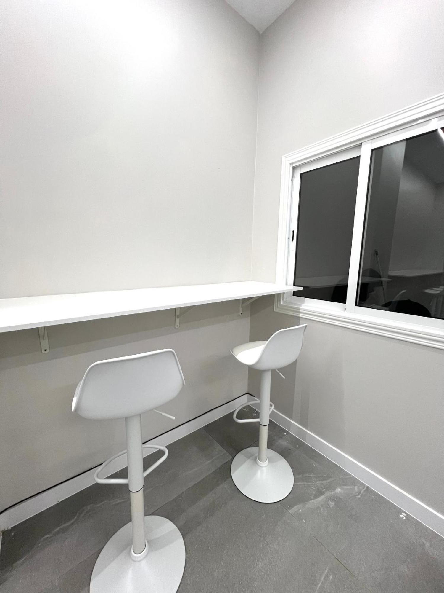 Hostel Space Capsule มาดริด ภายนอก รูปภาพ