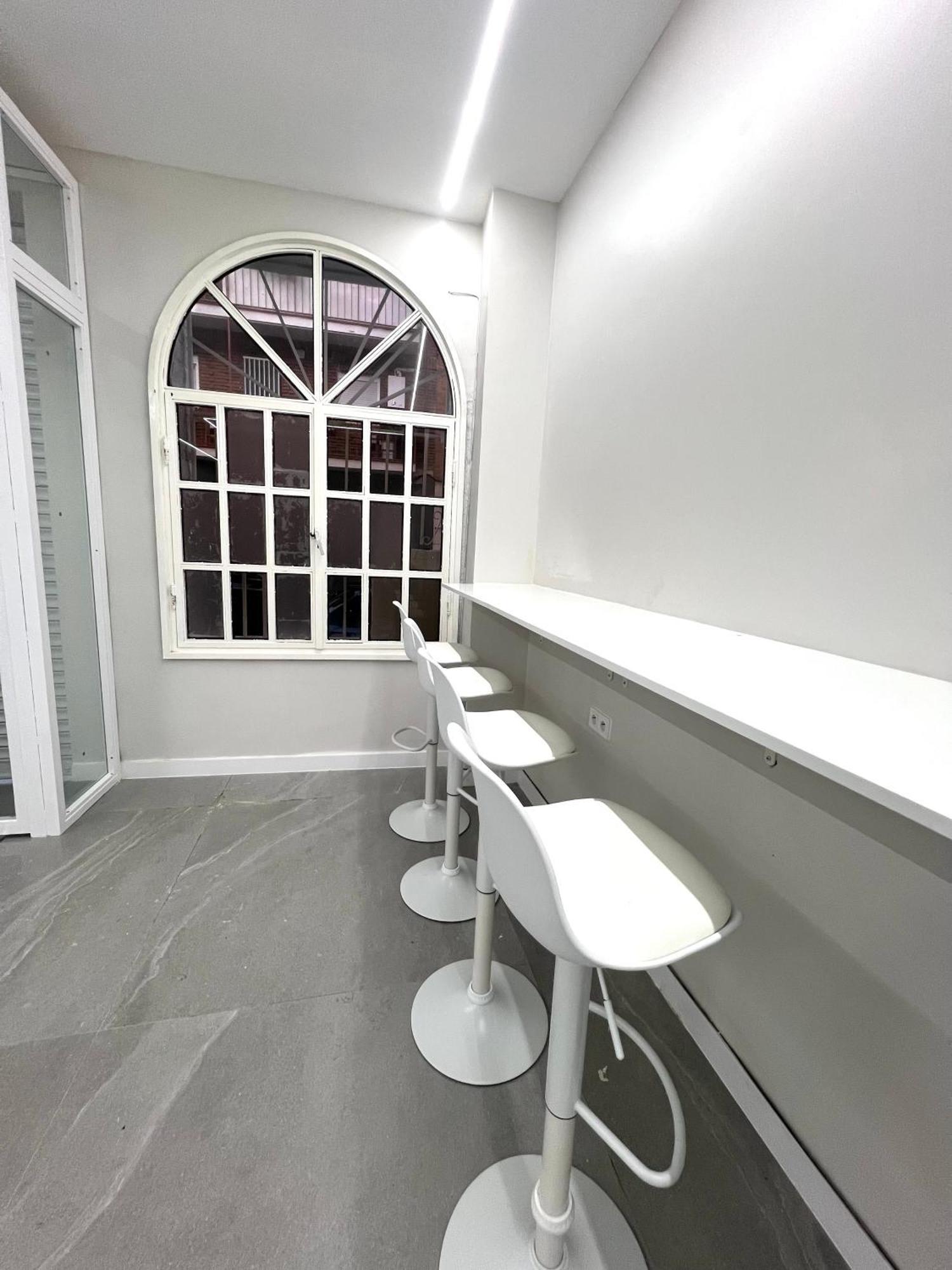 Hostel Space Capsule มาดริด ภายนอก รูปภาพ
