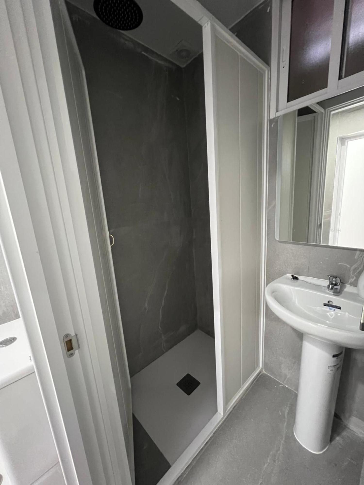 Hostel Space Capsule มาดริด ภายนอก รูปภาพ